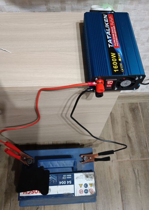 Инвертор 12 - 220 1600w