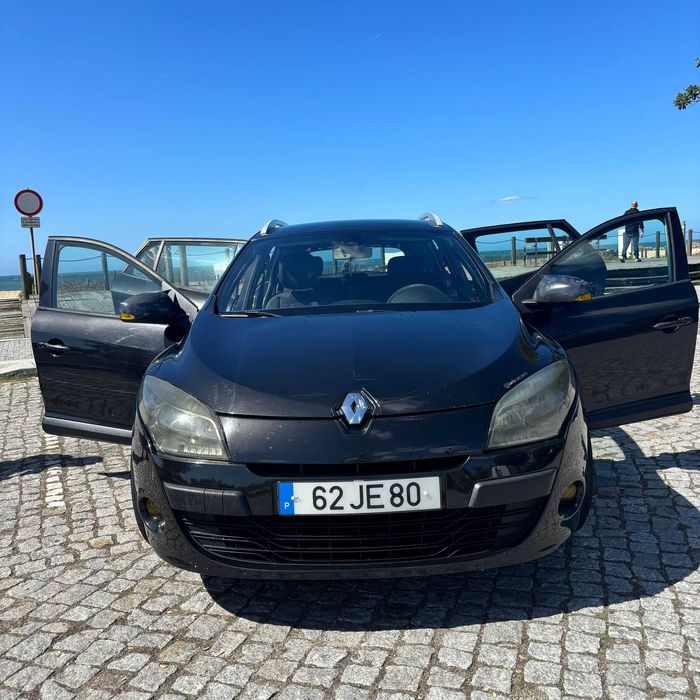 2010 RENAULT Mégane III Sport Tourer Diesel 1.5 dCi Dynamique S