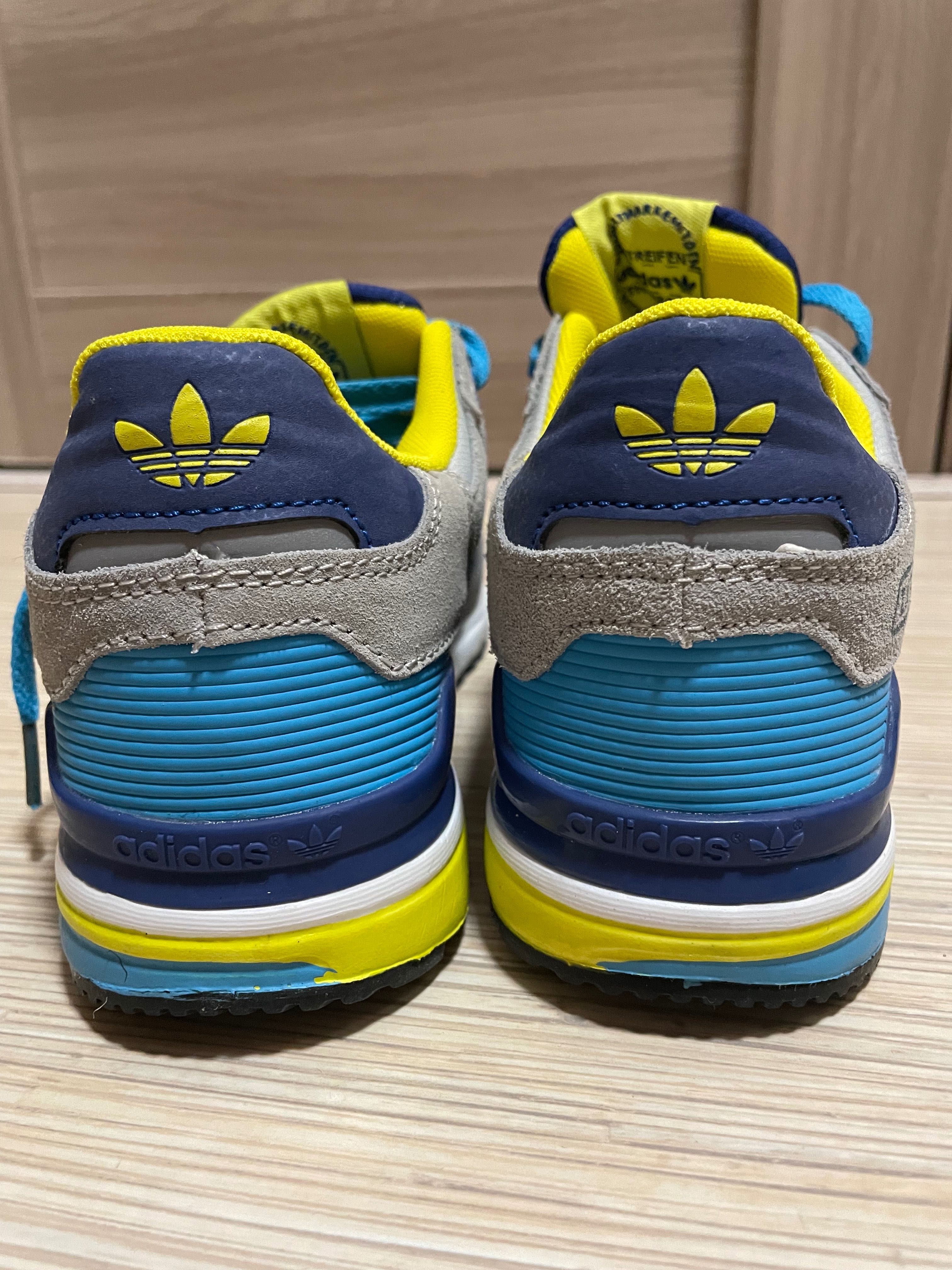 Кросівки Adidas жіночі