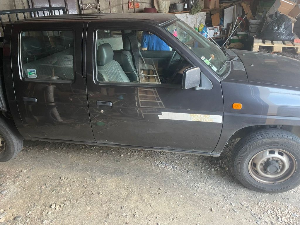 Carrinha Nissan como Nova