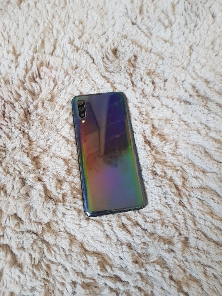 Samsung Galaxy a50 4/128gb w bdb stanie