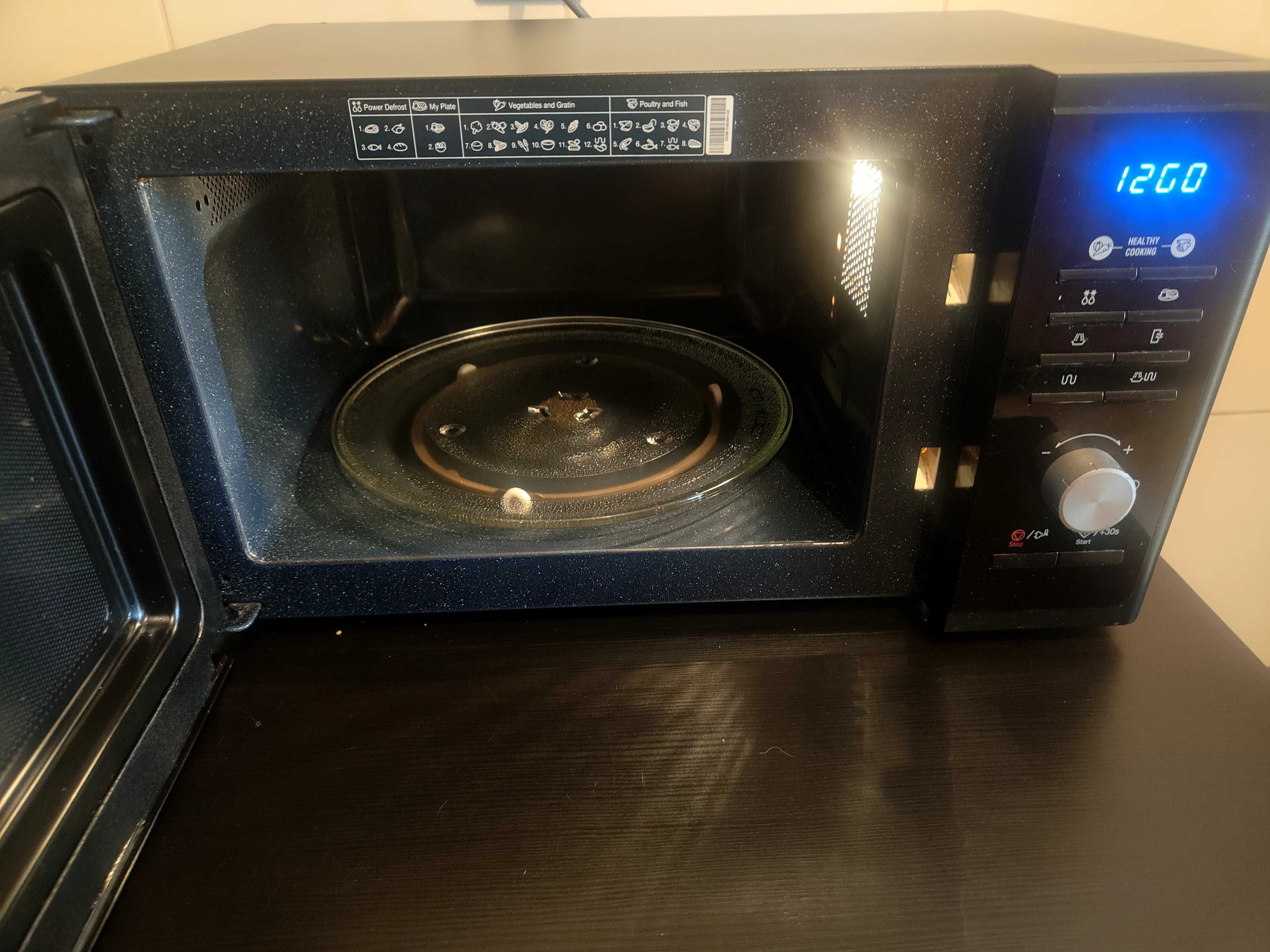 Micro-ondas Samsung com Grill