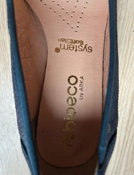 Nowe granatowe czółenka skórzane bioeco by arka 38 softstep clarks