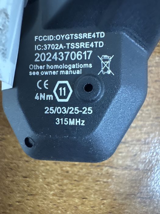 Czujniki cisnienia w oponach Audi A8/S8 D3