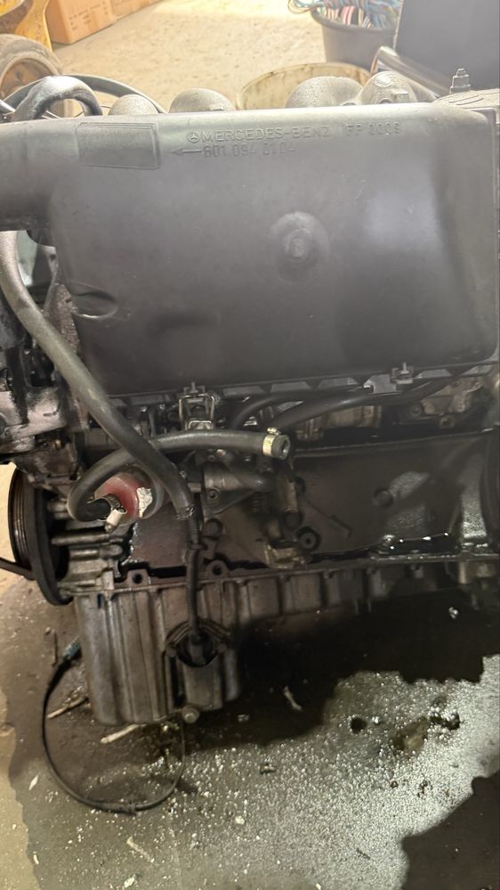 MOTOR MERCEDES W124 200 PARA PEÇAS