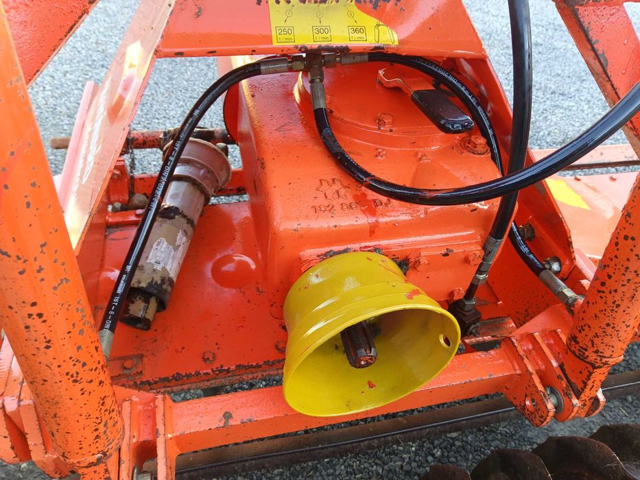 Brona wirnikowa Howard Super 3m z hydropakiem ŁADNA