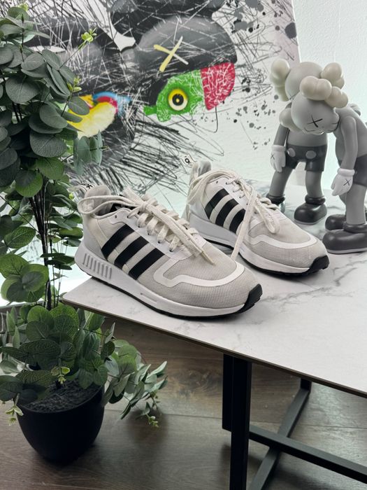 Кросівки Adidas Multix 40.5 розмір Е6571