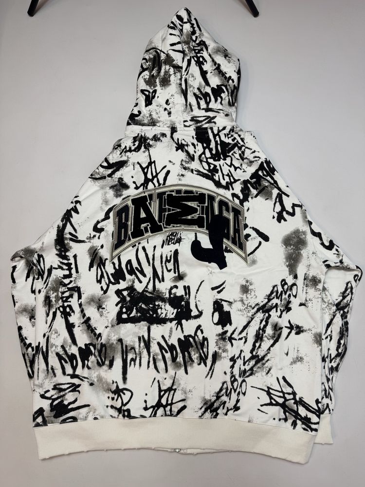 Зіп худі Balenciaga Graffiti White Skater Zip up L