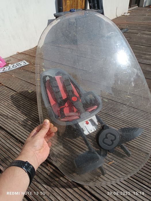 Fotelik na kierownicę hamax z szybą