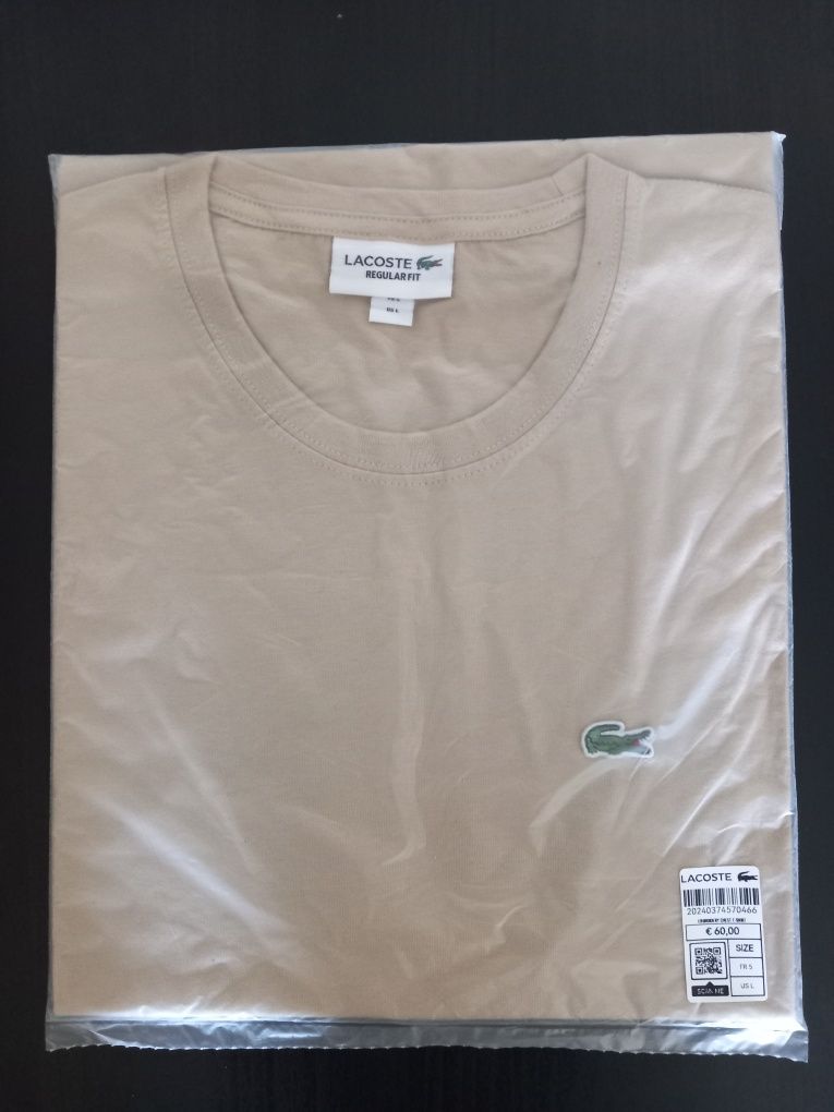 t-shirts e polos