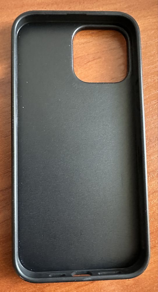Etui Guess 13 pro max