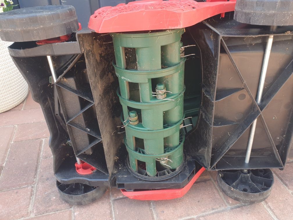 Aerator Bosch universal Rake 900 wertykulator Bosch  AVR 1100