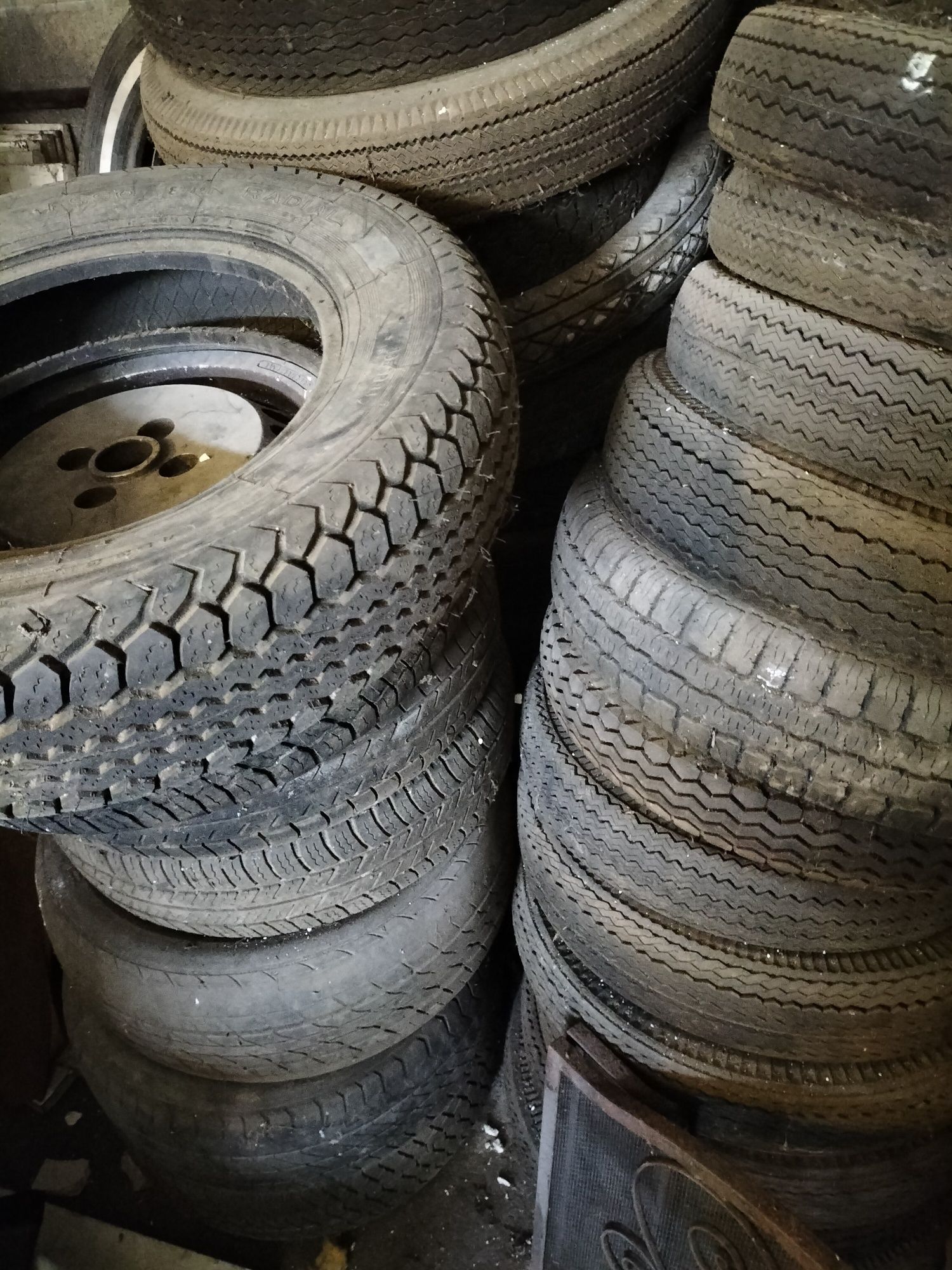 Lote pneus novos para carros antigos