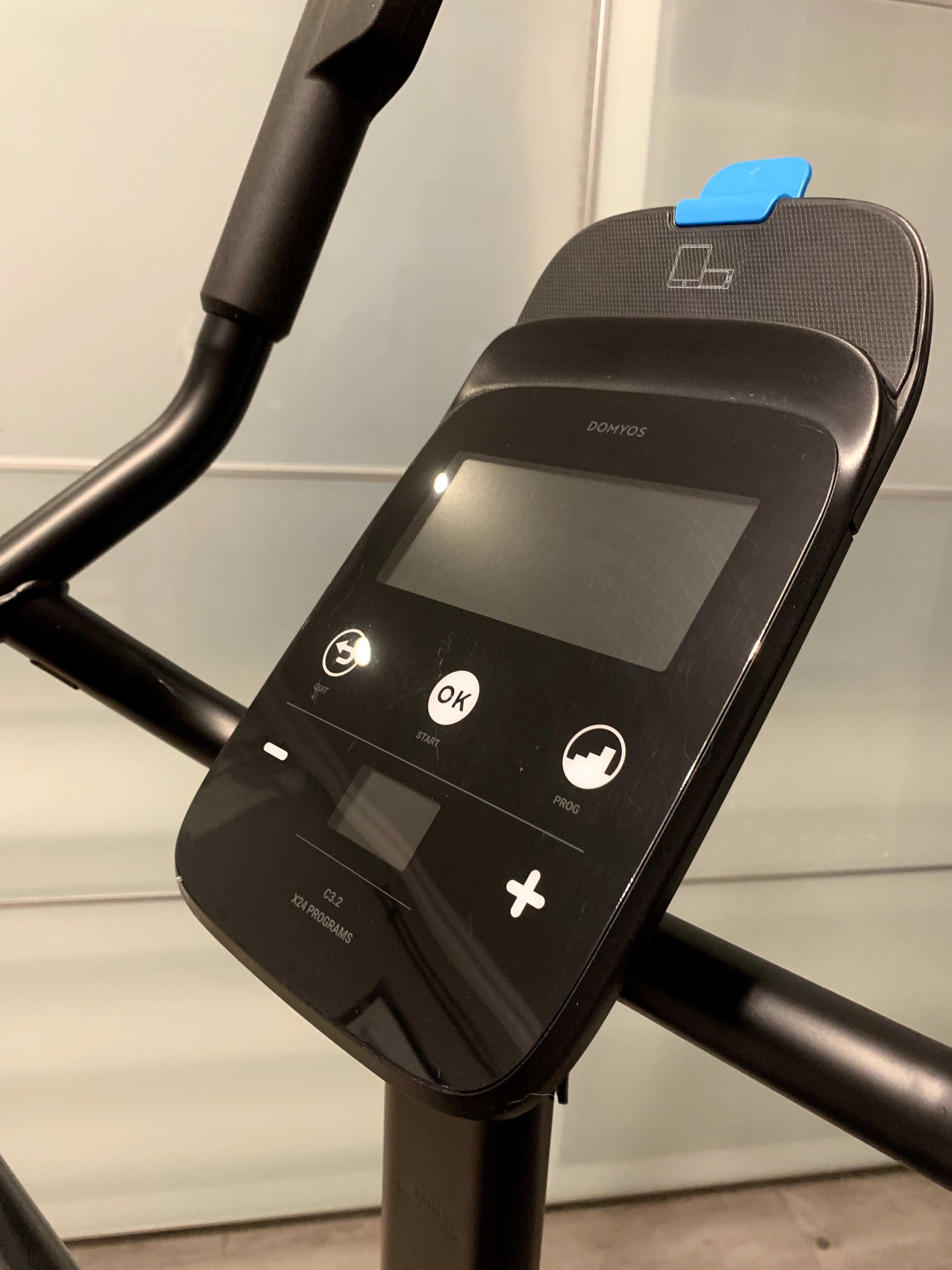 Rower stacjonarny Domyos EB900 B samozasilający