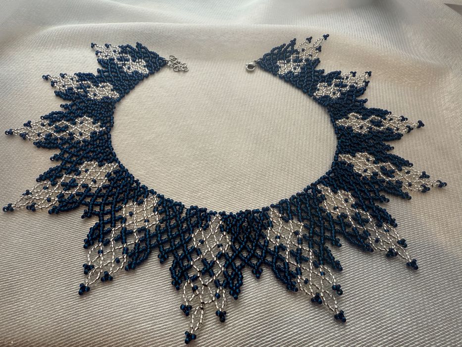 Силянка з чеського бісеру