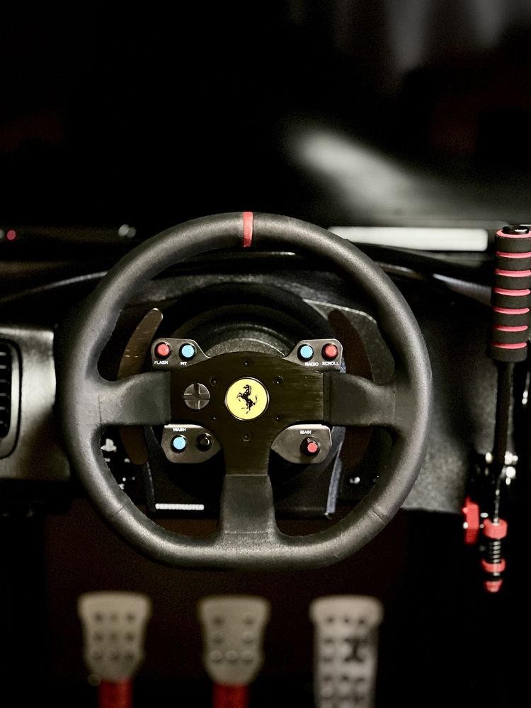 Thrustmaster T300 Ferrari Integral Alcantara RS