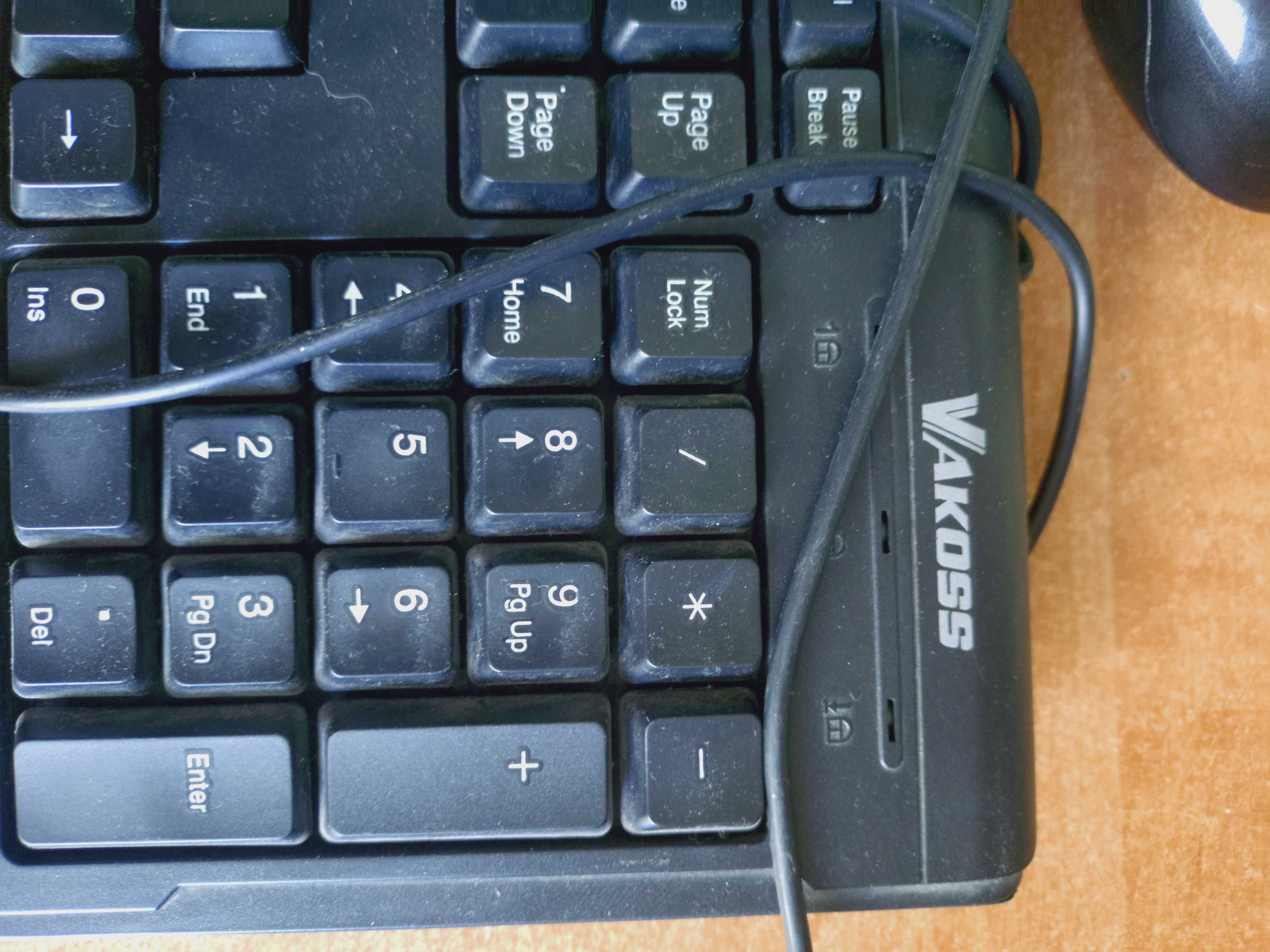 Klawiatura do komputera i mysz
