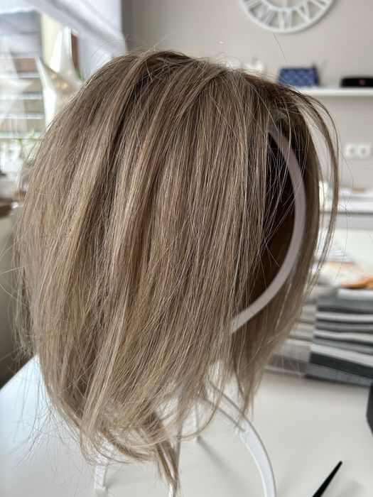 Peruka Rokoko z odrostem