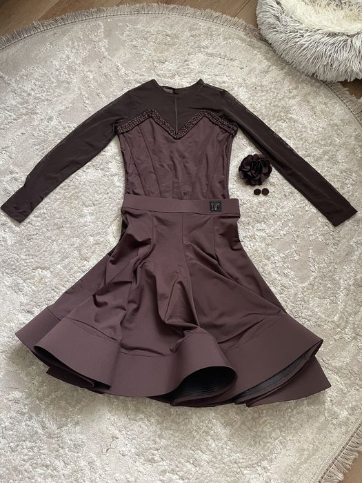 Бейсик турнірне плаття