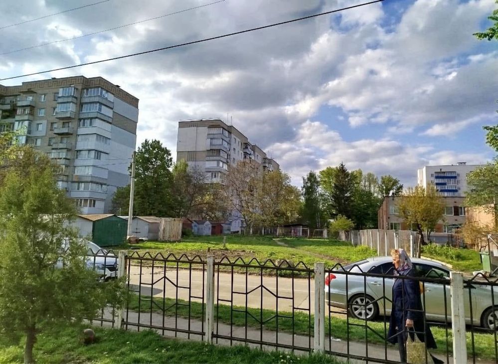 Ділянка в центрі міста. 8сот. Біля ЦНАПу(м-н Електрон), 11шк, 12садка