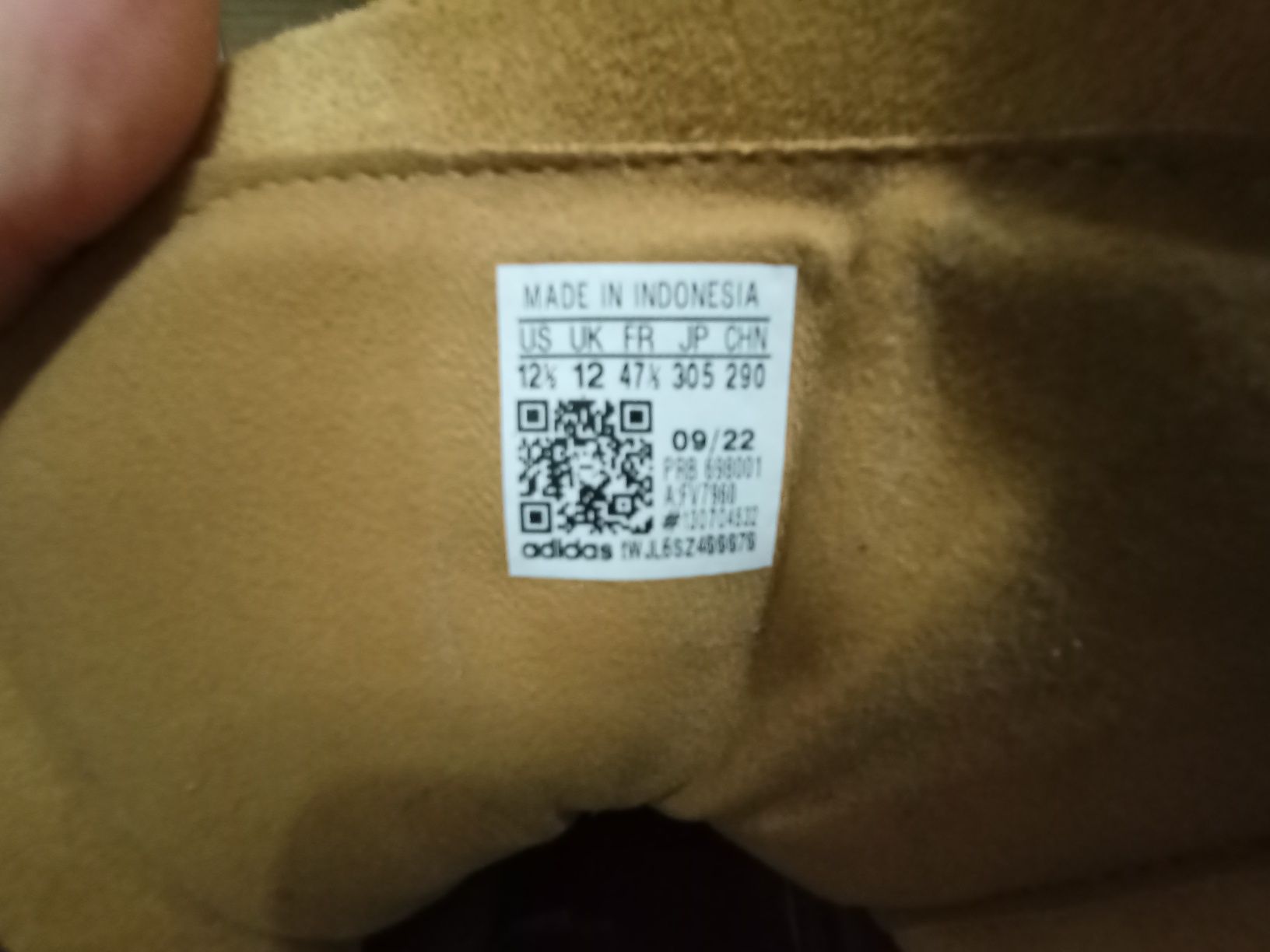 Adidas Terrex 47 i 1/3

TERREX

SNOWPITCH

COLD.RDY

HIKING - Obuwie