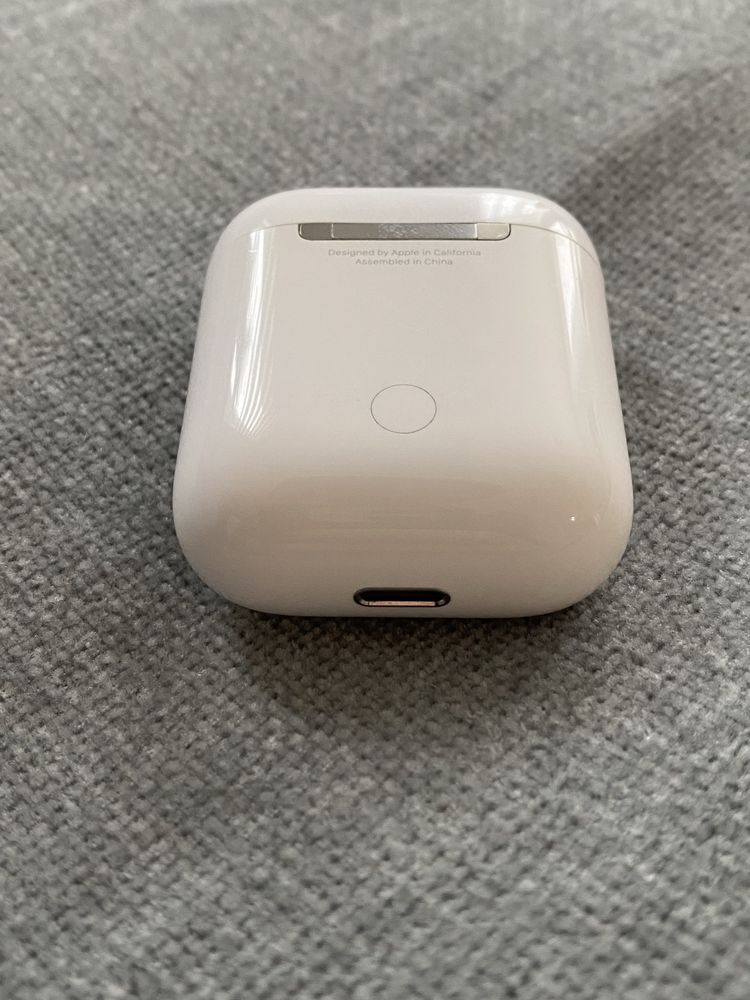 Etui Box Pudelko Apple Airpods 2 W idealnym stanie