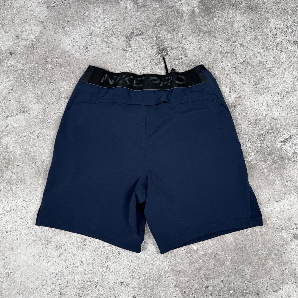(Оформлено) Оригінальні шорти Nike PRO Dri Fit в S розмірі та хорошому