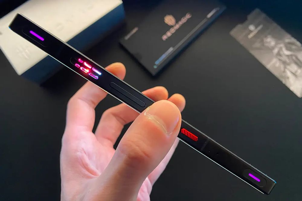 Redmagic 9S Pro 16/512gb Cyclone Офіційна версія