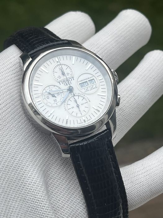 Швейцарський годинник Tissot