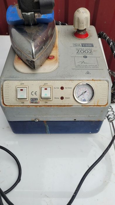 Утюг з парогенератором Silter