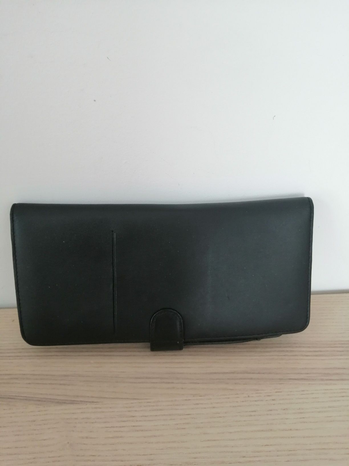 Czarny duży portfel wielokieszeniowy odpinany Eco-skóra EDS