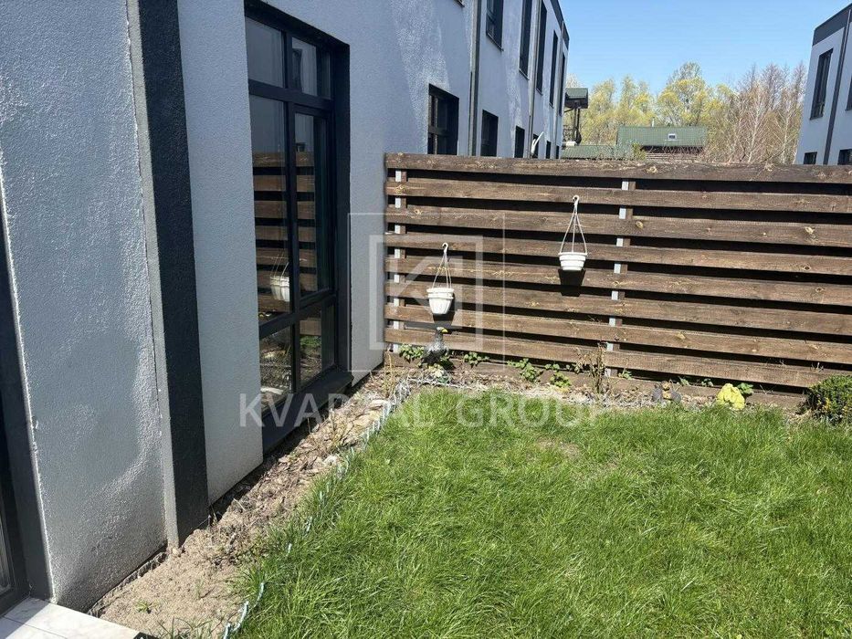 БЕЗ КОМІСІЇ! ТаунХаус з ремонтом і меблями. ТОП локація. Поруч ЛІс