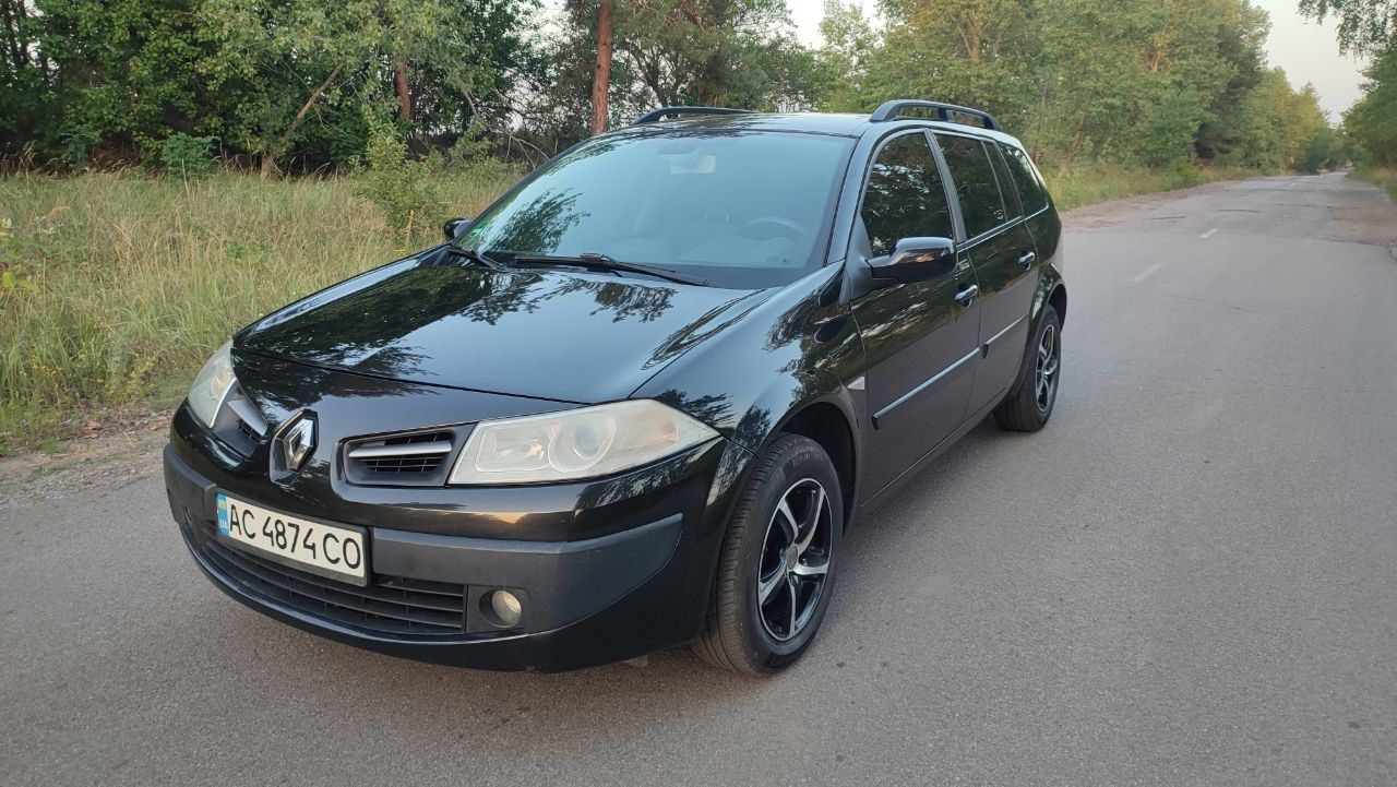 Renault Megane 1.6 бензин