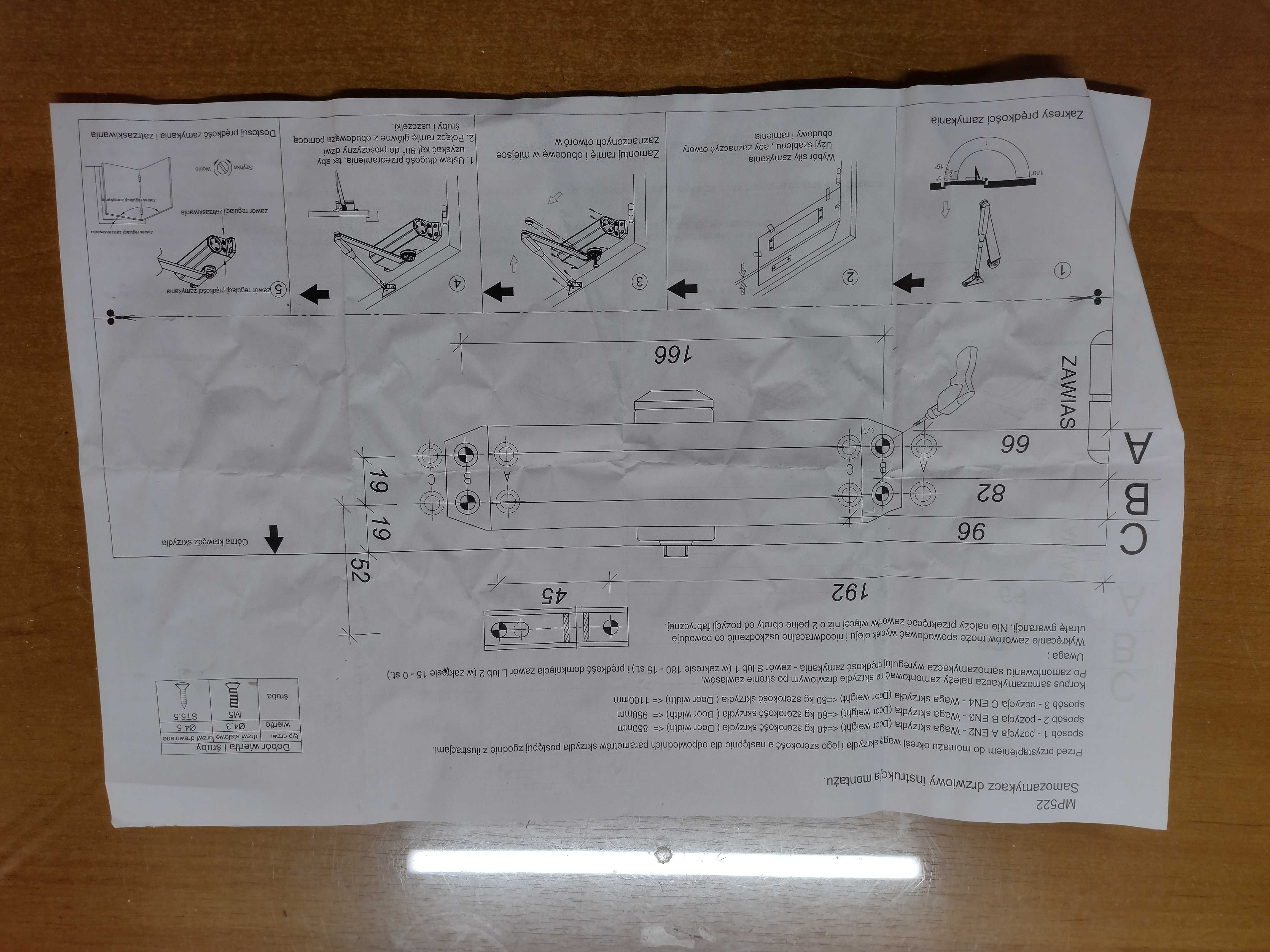 samozamykacz drzwiowy mp522 yale