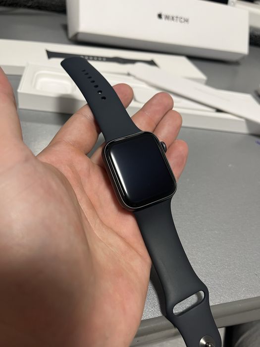 Apple Watch se 44mm GPS 94% ідеал чудовий стан епл вотч