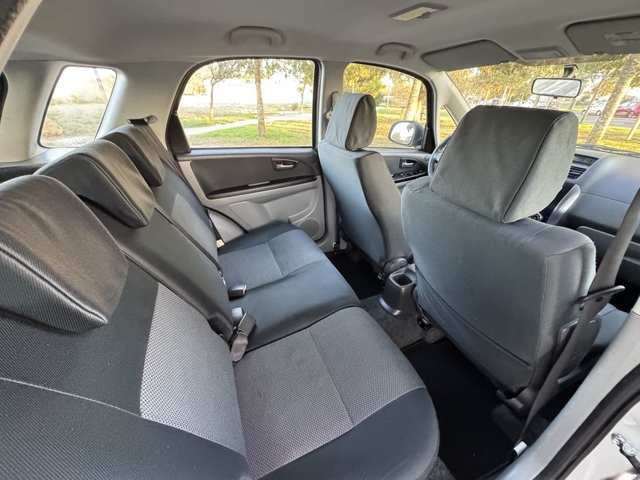 Suzuki SX4 1.5 GLX - 132.000KM - Garantia de 18 Meses