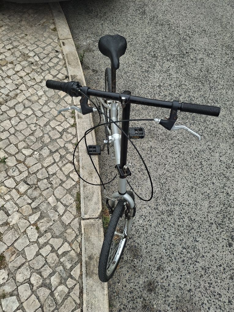 Bicicleta dobrável