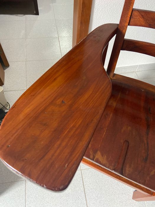 Cadeira madeira com braço