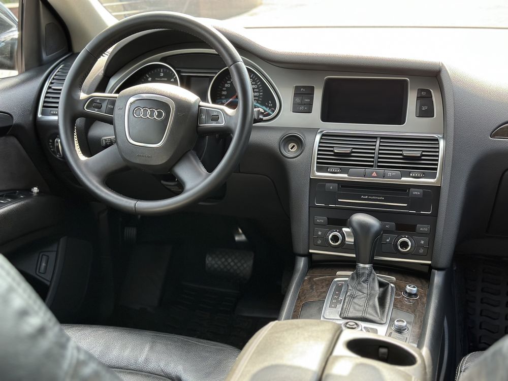 Продам Audi Q7 2011 TDI 3.0 Дизель Official