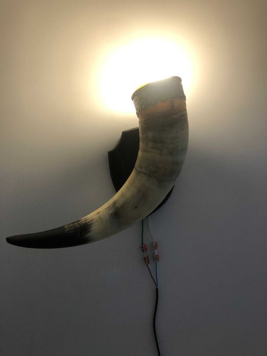 Kinkiety z rogów bawolich – komplet dekoracyjny, vintage