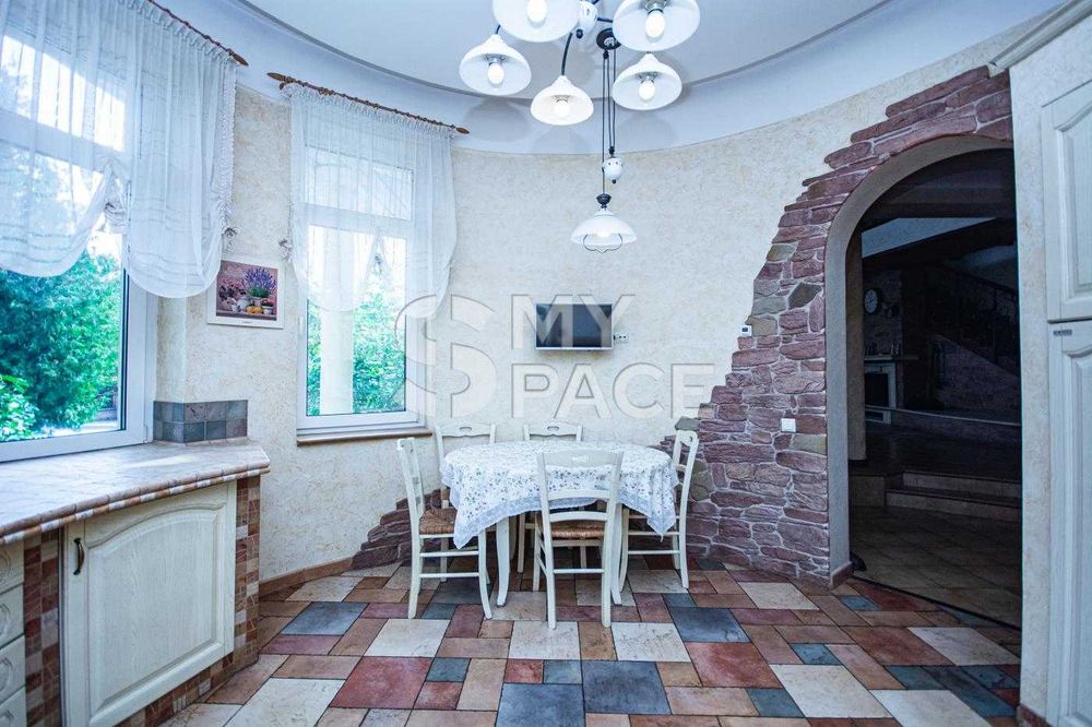 Продаж 400м Горенка вул. Івана Франка Пуща-Водиця