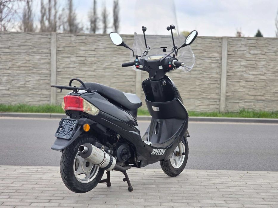 SKUTER v-clic na dowód bardzo dobry stan 50 4-suw szyba