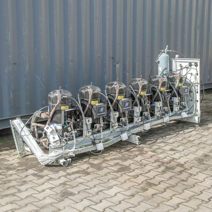 Zestaw sprężarkowy COPELAND 6x sprężarka ZB 11MCE-TWD-551 6x23,97m3/h