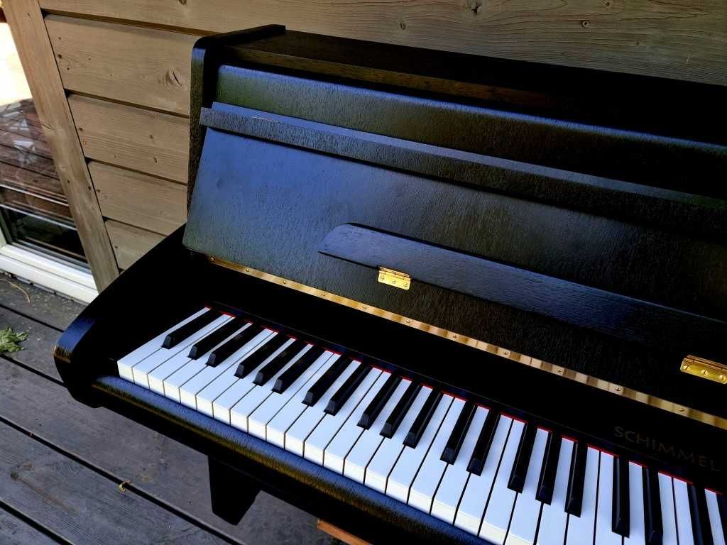 Pianino Schimmel Mod.7 RENNER 1966r CZARNY MAT tylko 135cm szer.