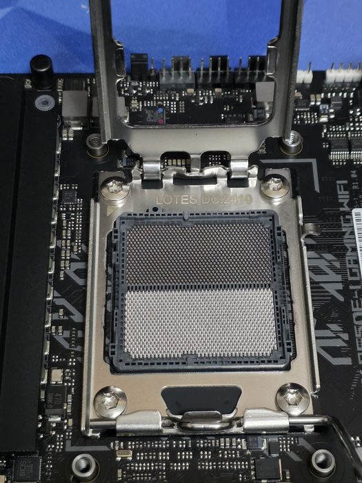 Asus ROG Strix B650E-i Gaming