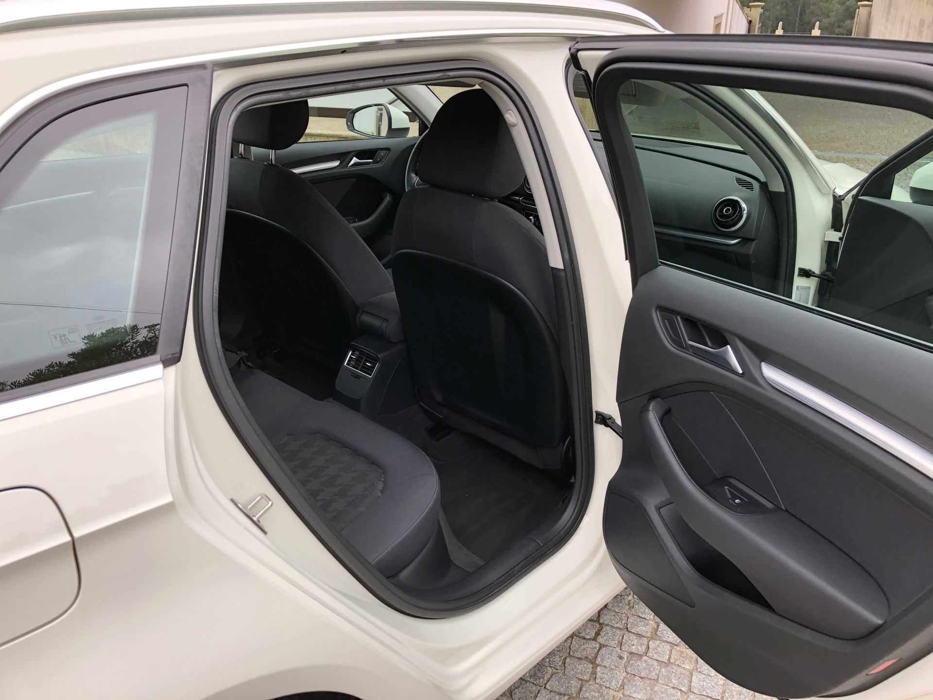 Audi A3 Sportback 1.6TDI (2013)