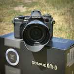 Olympus OM-D E‑M5 Mark II + Lumix 14-45 – w znakomitym stanie!