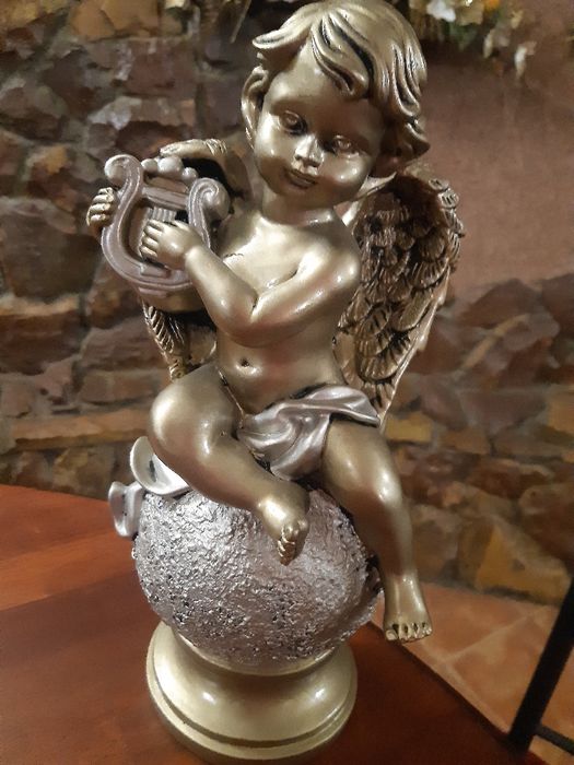 Декоративна статуетка  Ангел