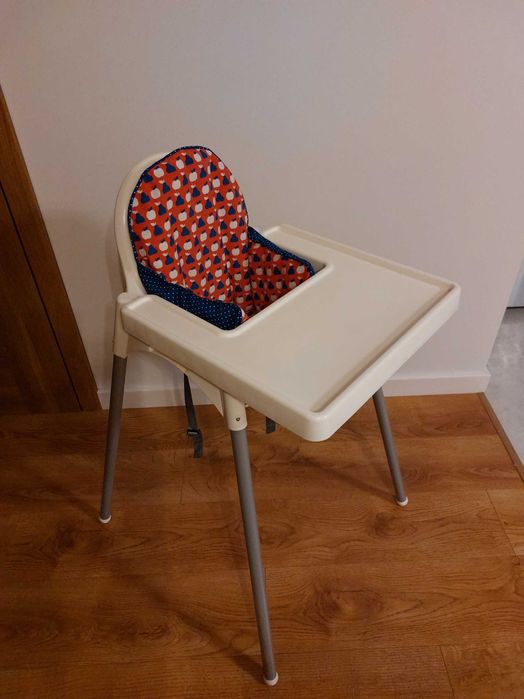 Krzesełko Antilop Ikea z pasami i poduszką