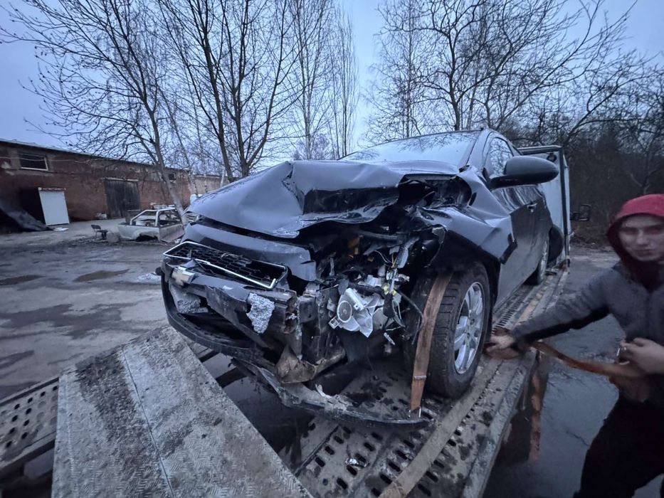 В продажі Chevrolet Aveo після ДТП